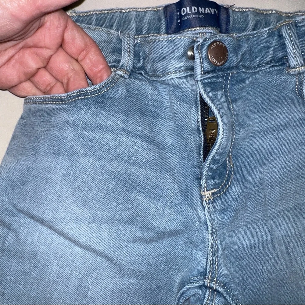 Old Navy Girl’s Light Blue Boyfriend Jeans with‎ Star Detail Size 4T